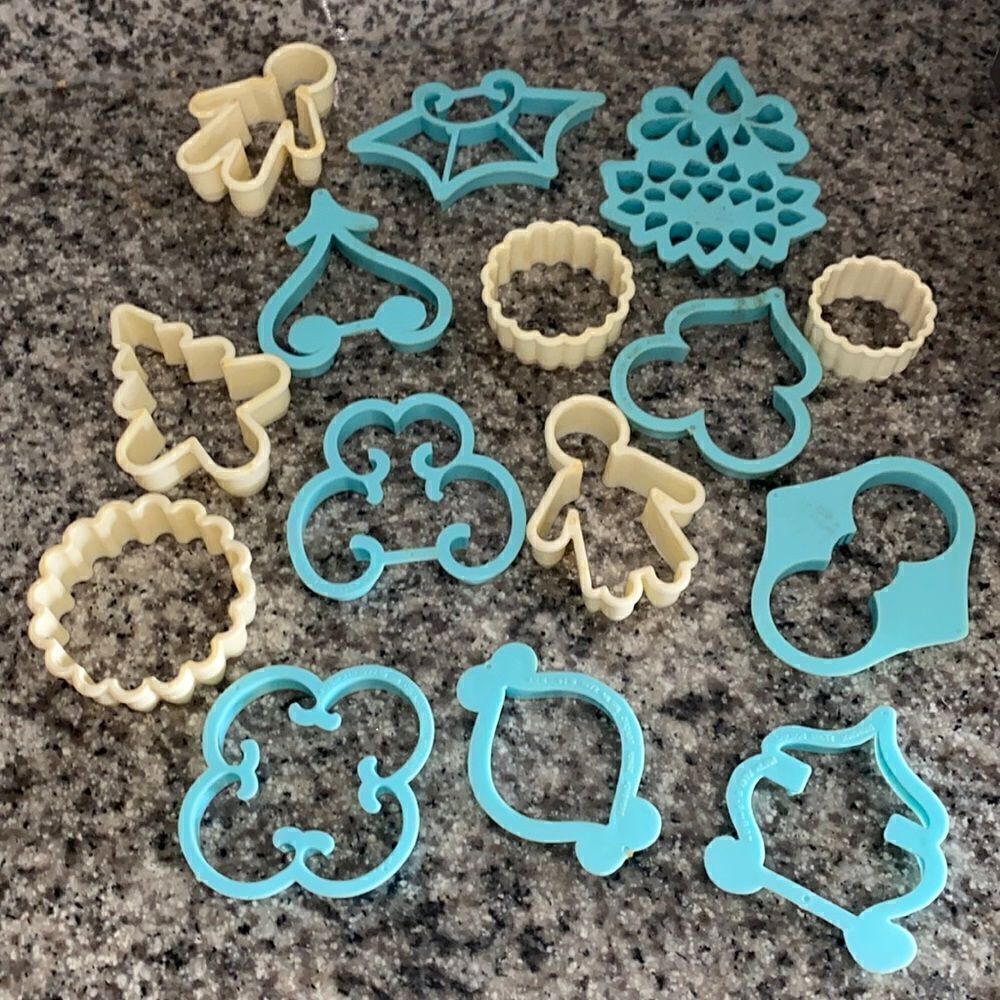 Vintage Wilton Christmas Cookie Cutter Lot Set of 15